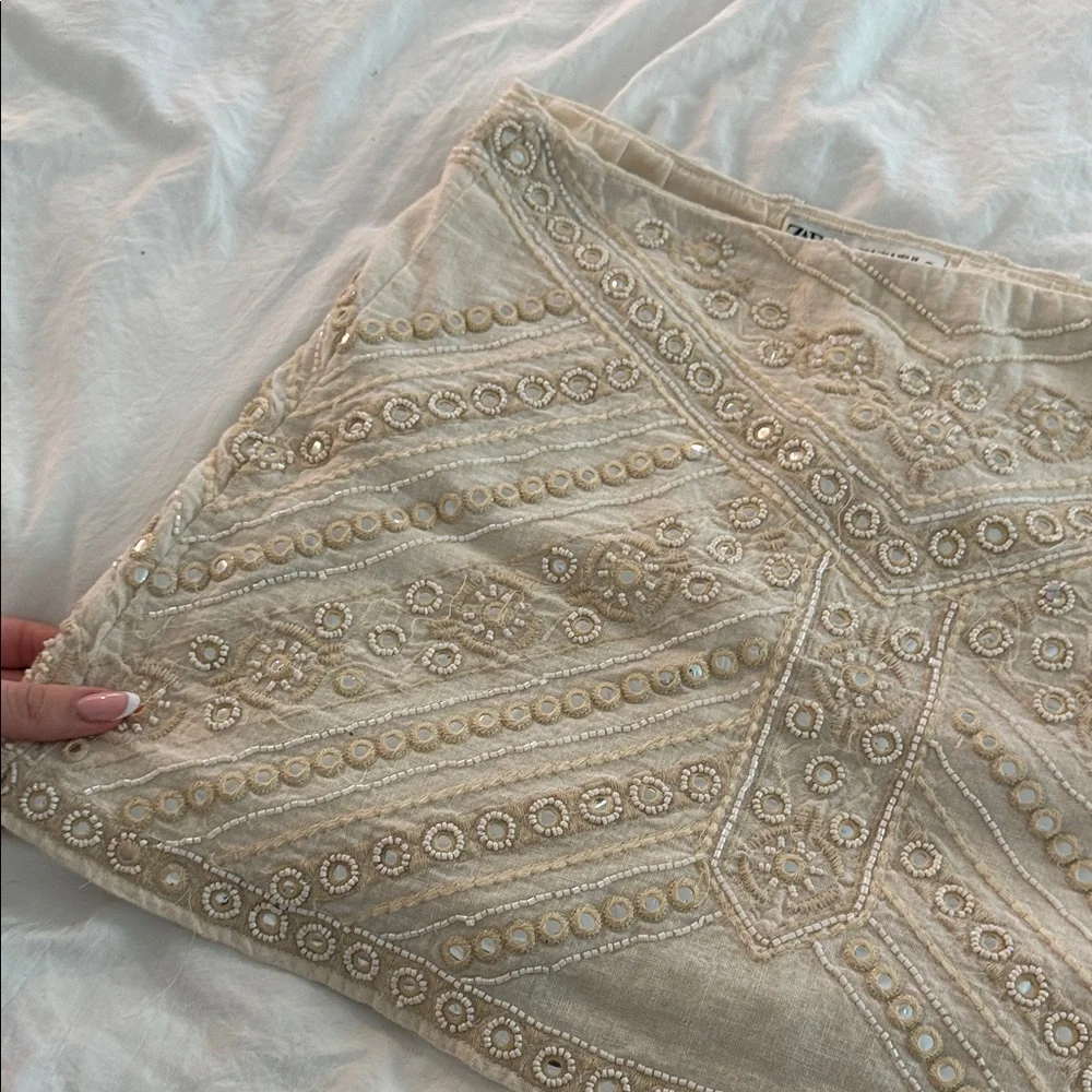 Zara White Embellished Mini Skirt - Picture 5 of 5